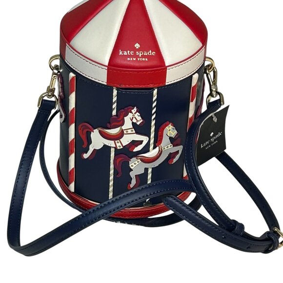 KATE SPADE WINTER WONDERS CAROUSEL 3D CROSSBODY BAG NWT - Picture 4 of 8